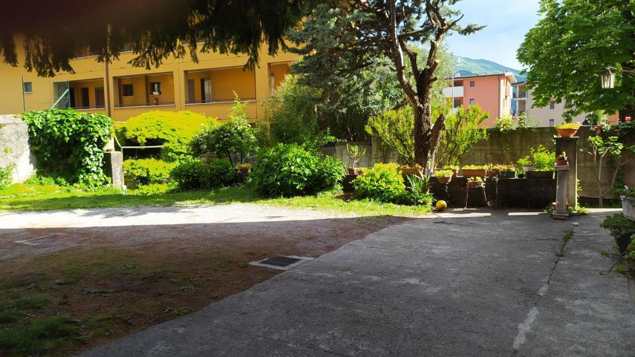 Apartmán Il Giardino Dei Fiori Mandello del Lario Exteriér fotografie
